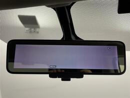 【バックミラー】大きくて見やすいので、後方を見るときも安心です！