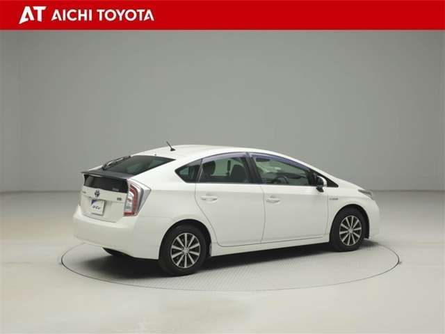 『ロングラン保証』はメーカー、年式を問わず1年間・走行距離無制限の無料保証です。最長3年まで延長可です！詳しくはスタッフまでおたずねください。