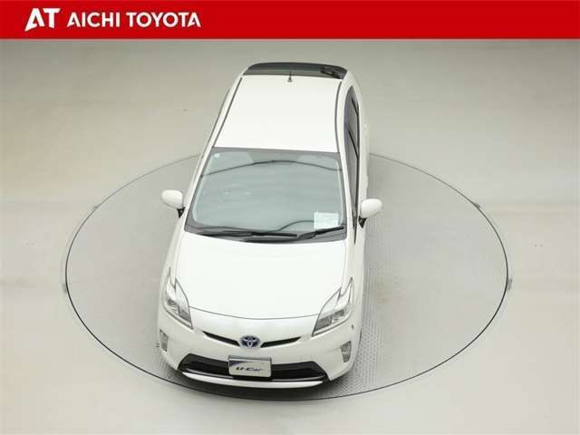 ご覧いただき誠にありがとうございます。お車が気になりましたらぜひお店へ。ご来店前のご連絡をお待ちしております♪