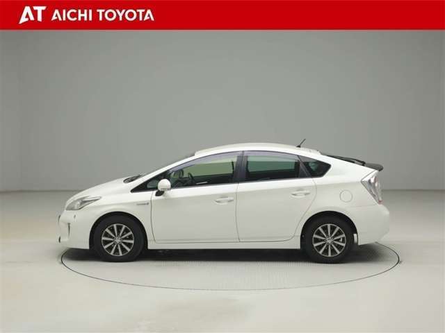 『ロングラン保証』はメーカー、年式を問わず1年間・走行距離無制限の無料保証です。最長3年まで延長可です！詳しくはスタッフまでおたずねください。