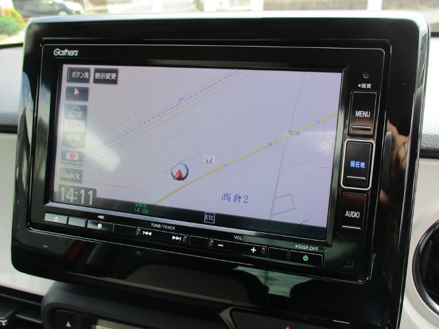 ナビ型式は【VXM-214VFi】です。
