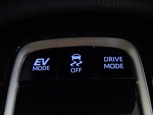 運転状況で切り替える走行モード切り替えスイッチです。お好みに設定することにより快適に走行出来ます。