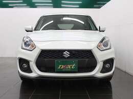 6MT　フルセグナビ　Bluetooth　Bカメラ　ETC　ブラインドスポットモニター　衝突被害軽減ブレーキ　レーンアシスト　アダプティブクルコン　全方位モニター　オートエアコン　シートヒーター　純正アルミホイール