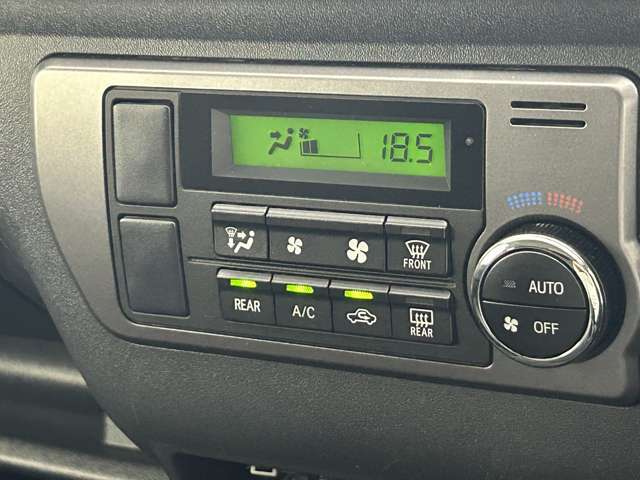 【運転席操作部】快適なドライブを楽しむための機能が装備されています！運転席から触れるので、使いやすいです！除菌プランいれていただくと、さらに清潔で安心していただけます！