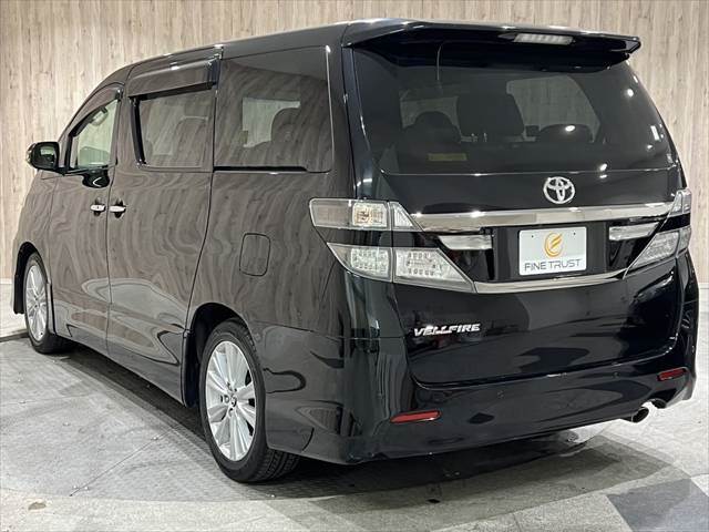 店舗敷地内に駐車スペースもございます。お車でのご来場をお考えの方はご安心ください♪