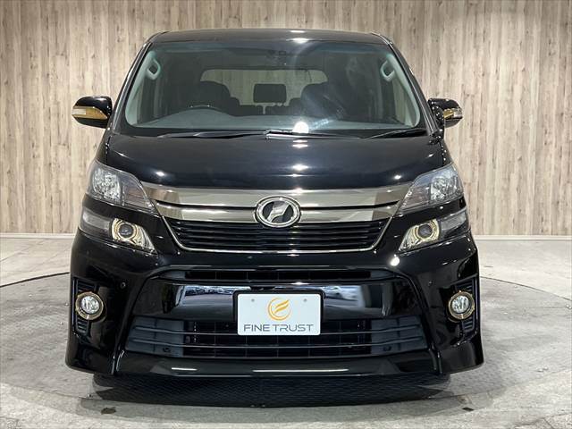当社自慢のお車です。機関・装備点検・走行テスト済みです♪横にこの車のセールスポイントを、写真と説明でアピールしてあります♪まずはご覧になってください。