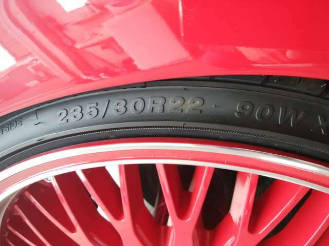 235/30R22　2023年製タイヤ