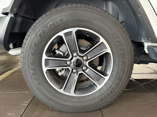 店舗ブログは毎日更新しております。ぜひサイトにお立ち寄りください。hirakata-aec.jeep-dealer.jp/　◆TEL:0078-6002-016465◆