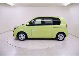 ボデーカラーは人気のシトラスマイカメタリックです