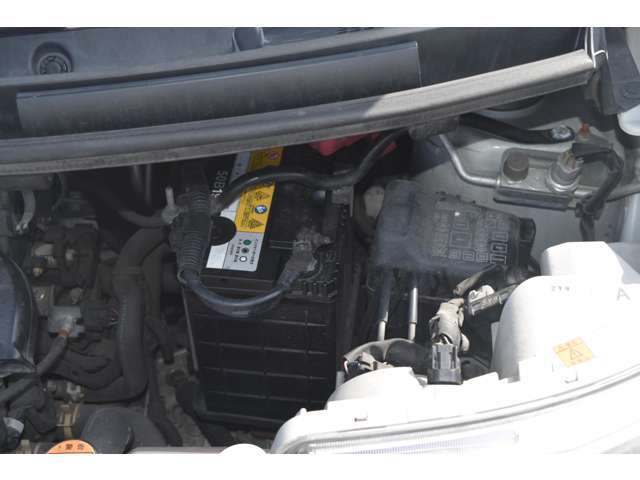 中古車の購入は何かと不安があるかと思います。少しでも気になることがあればお気軽にご連絡ください！メールでもお電話でも皆様からのお問い合わせ心よりお待ちしております♪