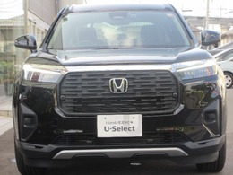 【オートライト】車外の明るさに応じて、自動的にライトの点灯・消灯をしてくれます。トンネルが続くような道でも、スイッチを操作する必要がありません。消し忘れの心配もありません。