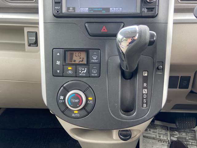 リフトも完備しております。車検・整備・メンテナンス等お任せ下さい★