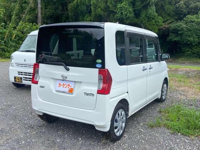 リフトも完備しております。車検・整備・メンテナンス等お任せ下さい★