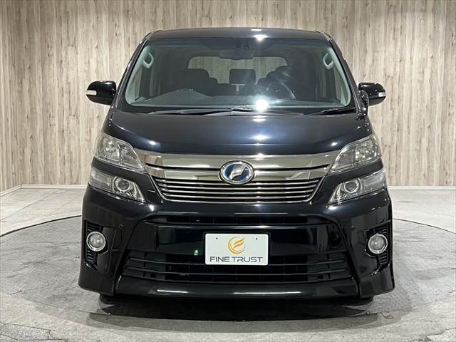 当社自慢のお車です。機関・装備点検・走行テスト済みです♪横にこの車のセールスポイントを、写真と説明でアピールしてあります♪まずはご覧になってください。