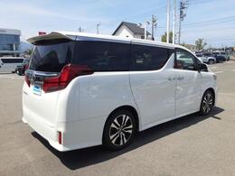全国に店舗を展開しているのでどこでもお取り寄せが可能です！この車が気になるけど遠方だから・・・と諦める必要はありません！※別途陸送費が必要です。