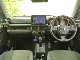 「この車の写真をもっと見たい」「状態が気になる」「この装備はついている？」どんな小さな疑問でもお気軽にお問い合わせください！