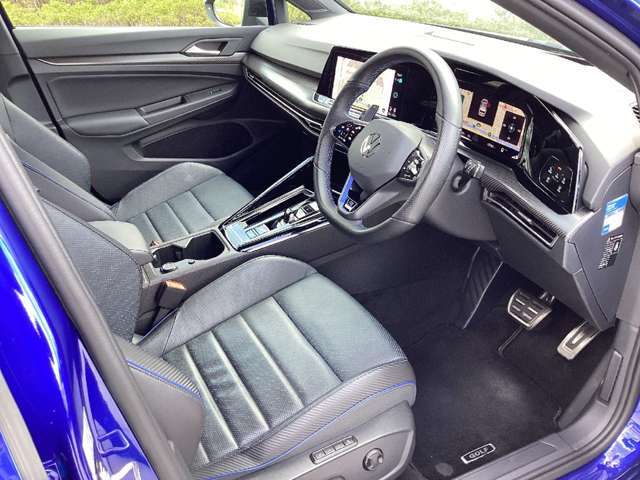 内装の状態も良好です