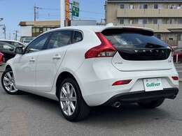 ガリバーセレクションは、ガリバーの新鮮な買取車両はもちろん、全国のオークションから質と価格で厳選した良質でお得な中古車をラインナップ！お店での購入も日本全国からのご購入も可能です！