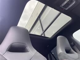 【天井】天張りにシミやへたりがなくきれいな状態です！