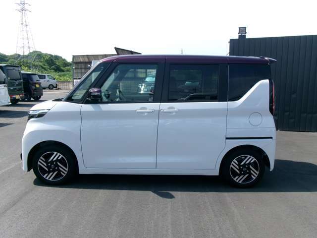 リアドアは左右電動スライドドア！お子様でも安心です