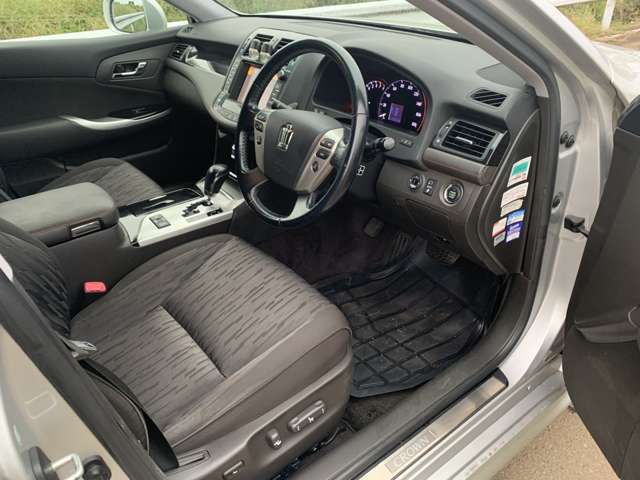 ※内外装小傷、汚れ等あります。