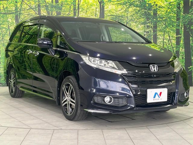 大好評のボディコーティング「弾スプラッシュコート」もご納車までに施工可能。通常のガラスコートと異なる、耐久年数6年の無機質ガラスコーティングが、ボディをキレイな状態に保ってくれます。