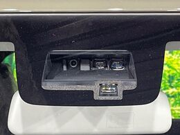 【スズキ　セーフティサポート】走行中に前方の車両等を認識し、衝突しそうな時は警報とブレーキで衝突回避と被害軽減をアシスト。より安全にドライブをお楽しみいただけます。