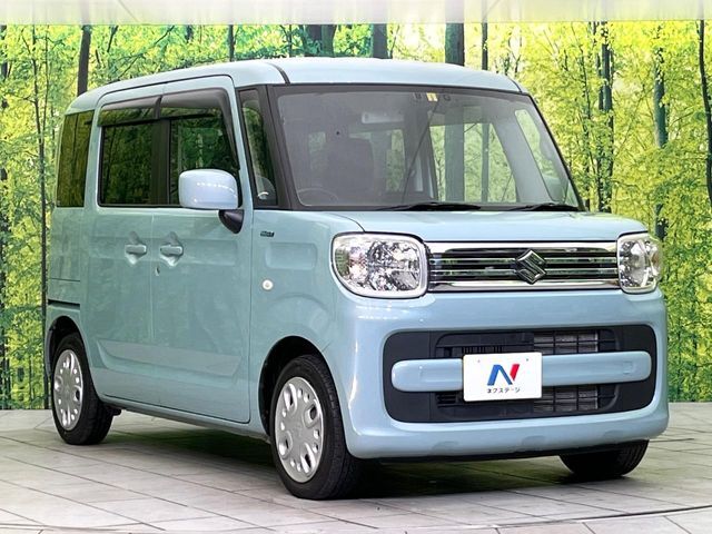 高透明度のガラス皮膜で撥水はもちろん、上質なツヤ・光沢を実現。紫外線や酸性雨から大切な愛車を保護し、色あせ・劣化を防止。「弾スプラッシュコート」、「弾プリミッサコート」からお選びいただけます。