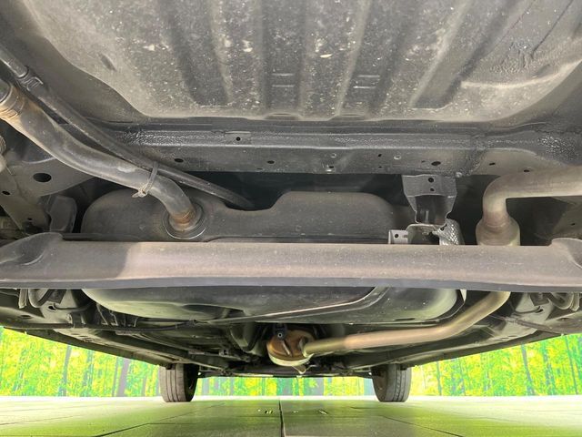 下回りがきれいなうちに、防錆加工の施工がオススメ。降雪地域はもちろん、沿岸部にお住いの方や、趣味でマリン・ウィンタースポーツをされる方にご好評いただいております。