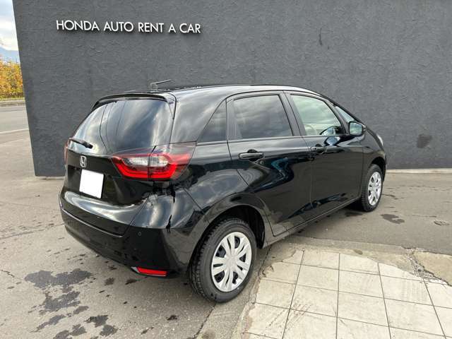 当社では、リース車のメンテナンス管理も行っているので、リースアップ車でも同様に安心して乗る事が出来ます。また顧客ユーザーの下取り車も豊富なので、お車の素性がハッキリしている為安心です。