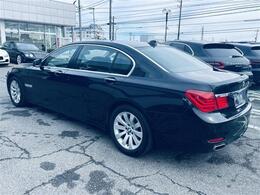 ☆社外外装取付・カーフィルム施工・板金塗装・全塗装・カスタムパーツ取付・本革シート張替・シートリペア・オーディオ取付・ナビ取付・セキュリティー取付・USパーツ取付・できないことはないかもですw☆