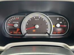 【スピードメーター】メーターがシンプルで見やすく運転しやすいですね！