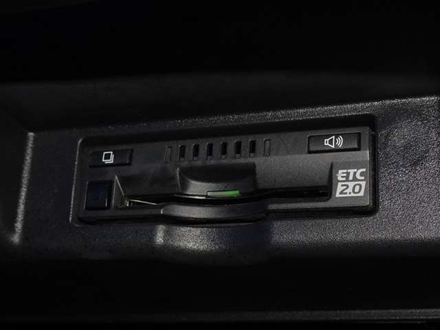 高速道路で便利なETCを装備しています。