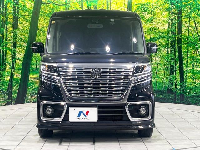 弊社では、全車『修復歴なし』のお車のみ取り扱っております。専任バイヤーによる厳選した仕入れの後、入庫後の車両チェックを行い、ネクステージが認定した高品質な中古車をご提供しております。