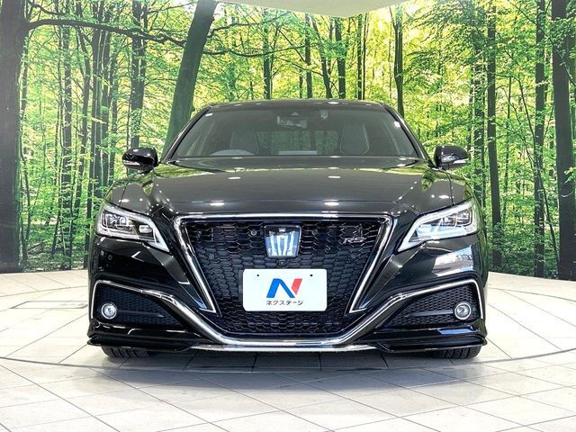 大好評を頂いておりますボディの弾スプラッシュコートも好評受付中。通常のガラスコートと異なる、耐久年数6年の無機質ガラスコーティングが、ボディをキレイな状態に保ってくれます。