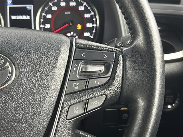 【運転席操作部】快適なドライブを楽しむための機能が装備されています！運転席から触れるので、使いやすいです！除菌プランいれていただくと、さらに清潔で安心していただけます！