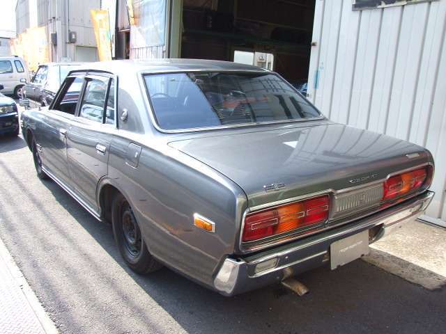 日産 セドリックセダン 2.0カスタムデラックスレストアベース