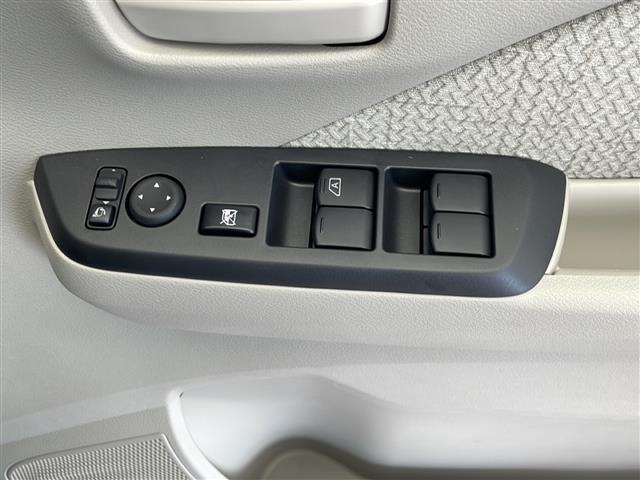 【窓操作部】軽い力で、窓を開けたり閉めたりすることができます！掲載箇所以外にご希望の写真がございましたら、お気軽にお問い合わせ下さい！メールや郵送でお送りさせていただきます。