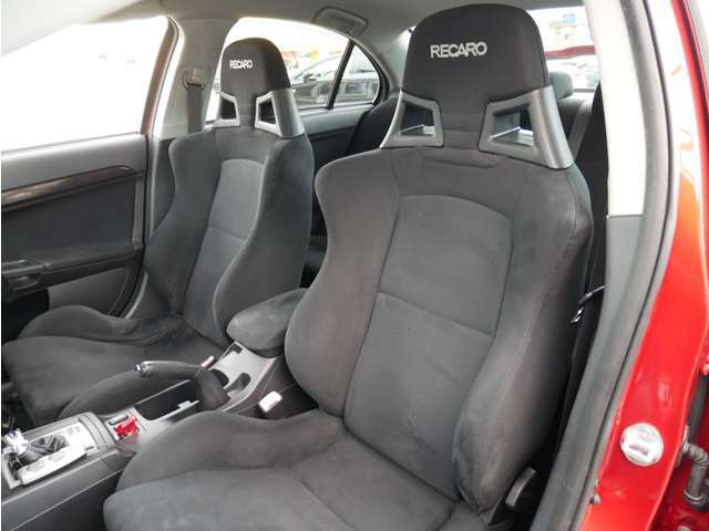 シートの状態もご覧の通り良好です♪ご納車時再度ルームクリーニング後のお渡しとなります♪ピカピカにご納車致します！