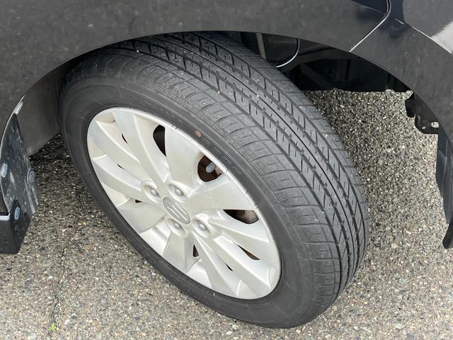 店舗間での在庫車両の移動がございます。直接ご来店の際は一度お電話をいただければスムーズにご案内をさせていただきます。