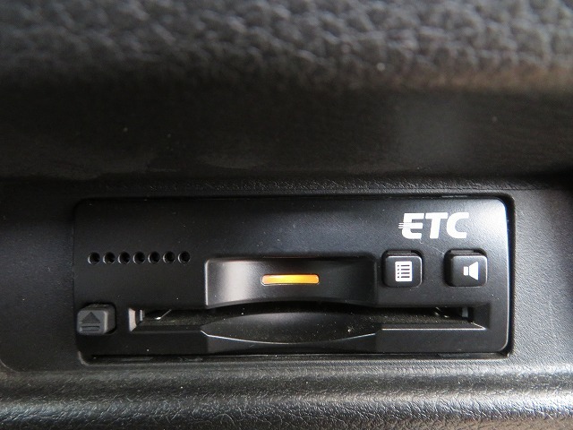 ◆◆ETC付！高速道路の料金所はキャッシュレスで通過です！サービスエリア等にあるスマートインターの出入りも利用可能でとっても便利☆ご納車後すぐにお使い頂けるようセットアップしてのお渡しとなります。