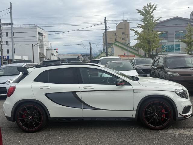 国産・輸入車・新車販売から整備・保険までトータルでサポートいたします。購入後も安心してカーライフをお楽しみいただける体制を整えております。