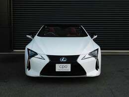 2年間無料で緊急時のサポートや、愛車を見守るセキュリティサービスをご提供します。