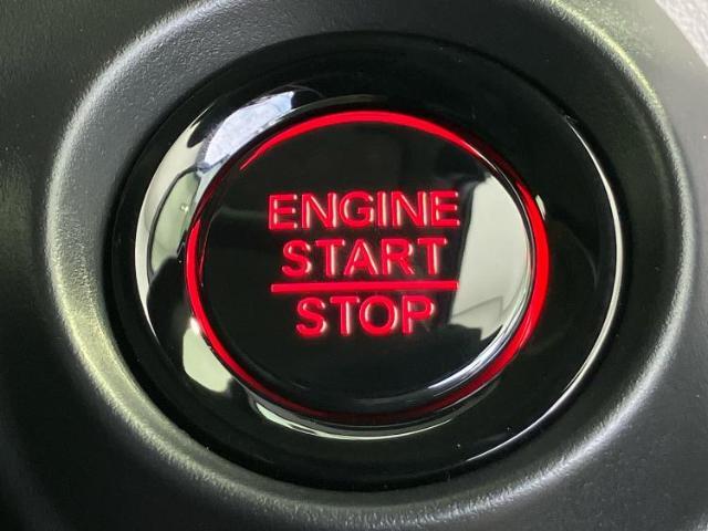 お車に合わせて無料保証以外にも、保証範囲、期間、距離を拡充させた有料保証もご用意しております！中古車の購入が初めてで不安・・・というお客様もご安心ください！