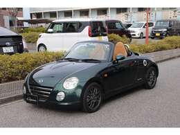 コペンはスイッチひとつ約20秒で大空が広がり、その可能性は無限大。そしてこのコペンはひとつひとつ手作り。それこそがダイハツのコンセプト、『ワンダフル　スモール』なのかもしれませんね！