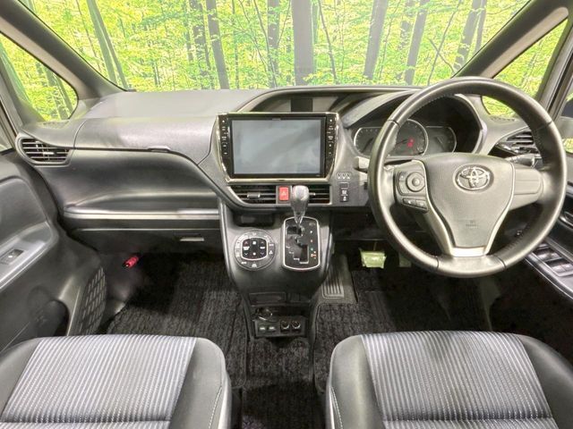 グループ総在庫数約30，000台！！全国の系列店からメーカー・車種問わずご紹介出来るので、あなたにピッタリのお車が見つかるはずです♪まずはお問い合わせ下さい☆