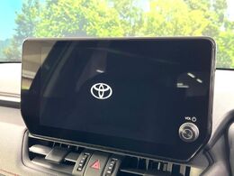 【10.5インチナビ】高級感とインパクトのある大画面ナビを装備。各種オーディオ操作はもちろん、スマホ連携もできる利便性の高いナビです♪