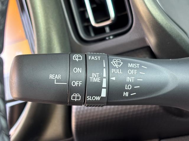 希望のお車がなくても、当社はスズキグループ9000台の在庫の中よりお選びいただけるシステムを採用しておりますので、お気軽にご相談してください