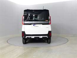 約60項目の点検整備実施済み。法定12ヶ月点検相当の整備に加え、ナビやオーディオなどの故障しやすい部位も、もれなく点検しています。