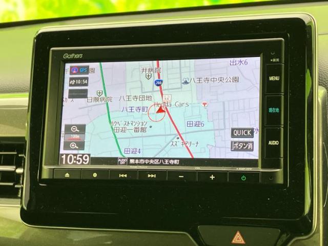 WECARSの店舗にはキッズコーナーがございます！お子様連れのお客様もごゆっくり車選びをお楽しみいただける空間です！